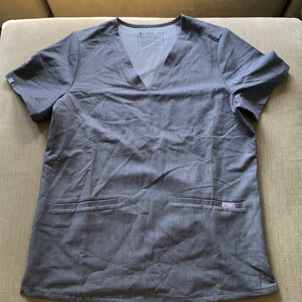 FIGS gray scrub top size medium